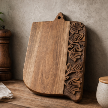 Carved Edge Mango Wood Cutting Board