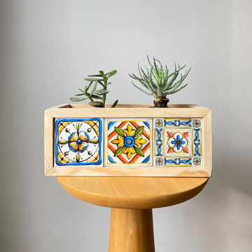 TerraWood Planter Stand