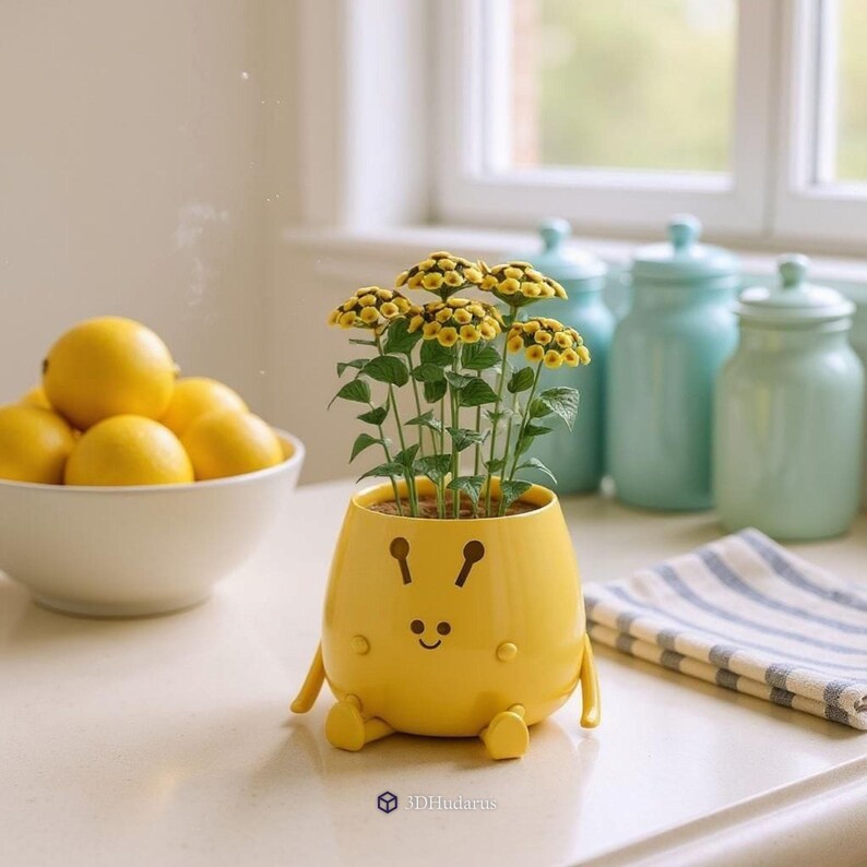 Bee Happy Planter 3D Model