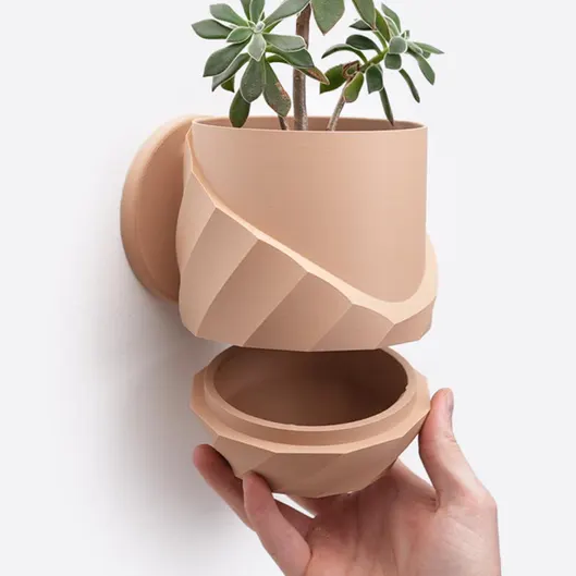 CottaCurve Wall Planter
